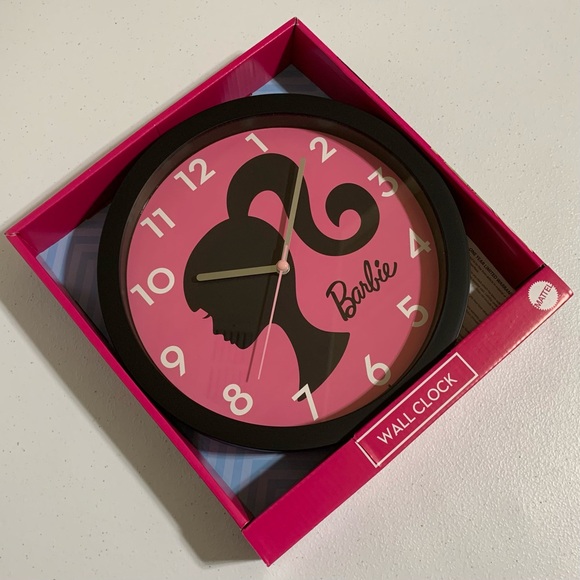 Mattel Barbie Analog Wall Clock-NIB - Picture 3 of 5